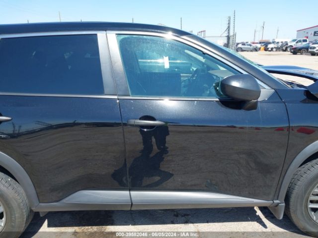 5N1AT3AA4MC770514 Nissan Rogue S Fwd