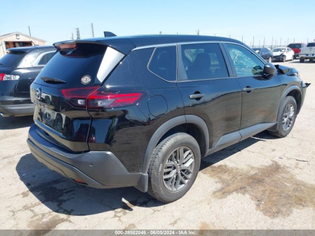 5N1AT3AA4MC770514 Nissan Rogue S Fwd