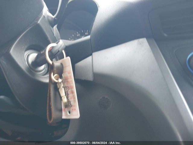 1FMCU0HD4JUB60459 Ford ESCAPE SEL
