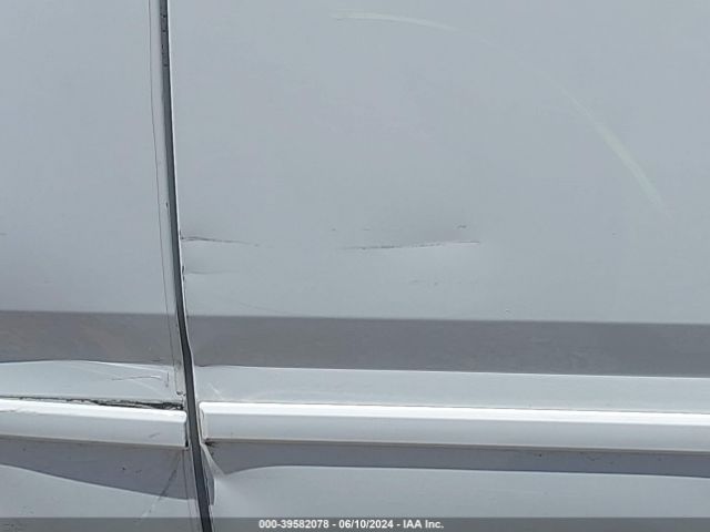 1GNSKCKCXKR327684 Chevrolet Tahoe Premier
