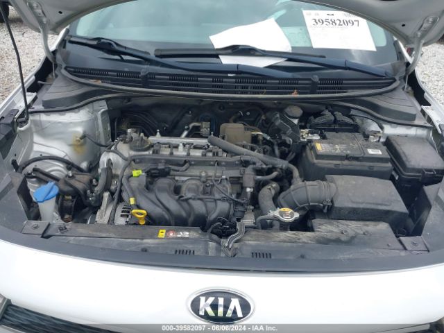 3KPA24AB6JE082668 KIA RIO LX