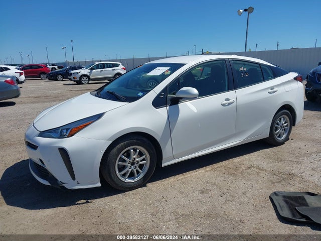 Toyota Prius Le 2021 JTDKAMFU1M3143356 Image 2