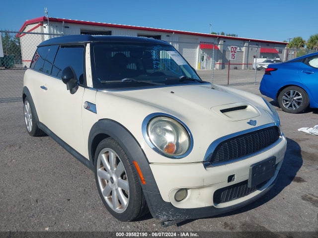 2008 MINI COOPER S CLUBMAN WMWMM33548TP87170 Photo 0