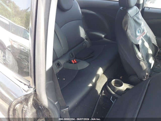 2007 MINI COOPER WMWMF33587TL68666 Photo 7