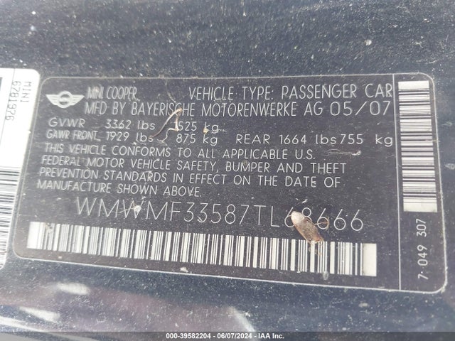 2007 MINI COOPER WMWMF33587TL68666 Photo 8