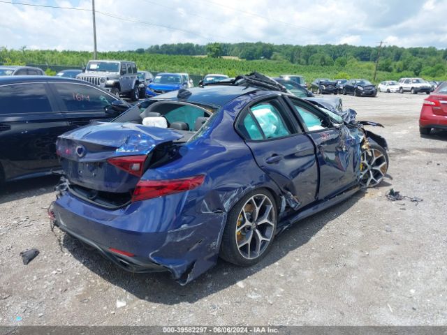 ZARFAEEN7J7581360 Alfa Romeo Giulia Ti Sport Awd