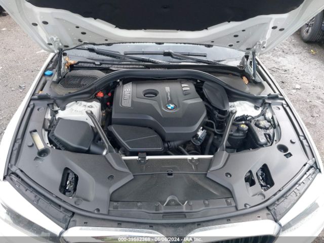 WBAJA7C37HG907084 BMW 530i Xdrive