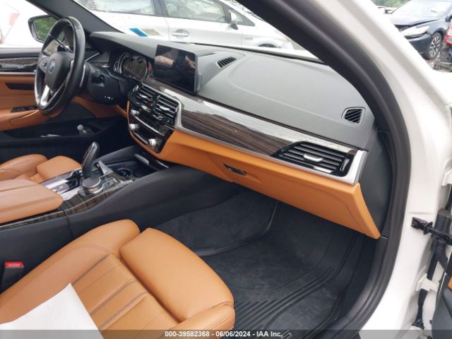 WBAJA7C37HG907084 BMW 530i Xdrive