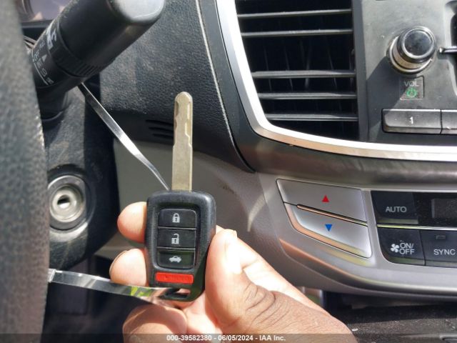 1HGCR2F38FA175343 Honda ACCORD LX