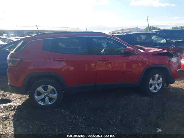 Jeep Compass Latitude 4x4 2018 3C4NJDBB3JT308096 Image 13