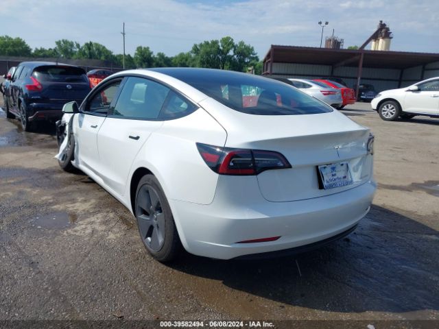 2021 TESLA MODEL 3 5YJ3E1EB3MF068623 Photo 2