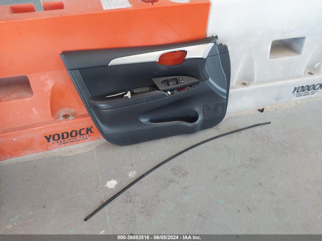 Nissan SENTRA S 2018 3N1AB7AP0JY328368 Image 12