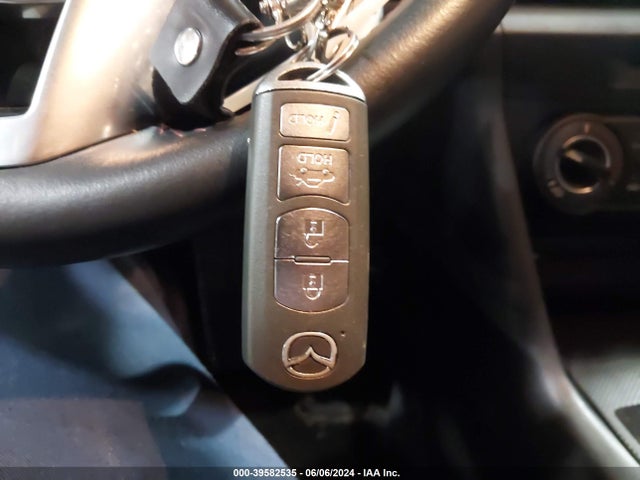 Mazda Mazda3 I Touring 2014 JM1BM1V77E1154599 Image 11