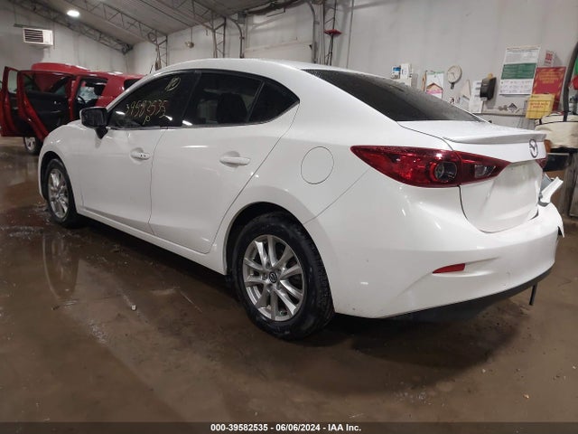 Mazda Mazda3 I Touring 2014 JM1BM1V77E1154599 Image 3