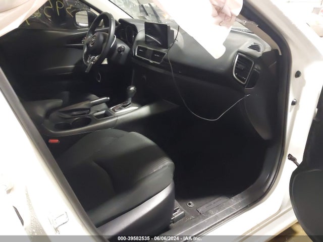Mazda Mazda3 I Touring 2014 JM1BM1V77E1154599 Image 5