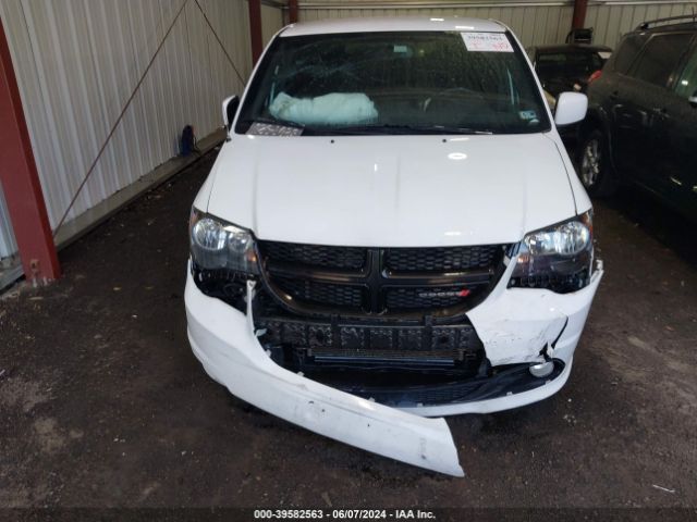 2C4RDGBG7JR222332 Dodge Grand Caravan Se Plus