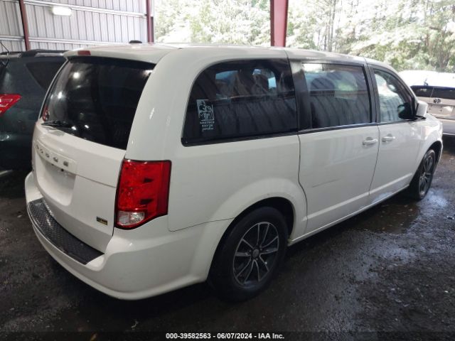2C4RDGBG7JR222332 Dodge Grand Caravan Se Plus