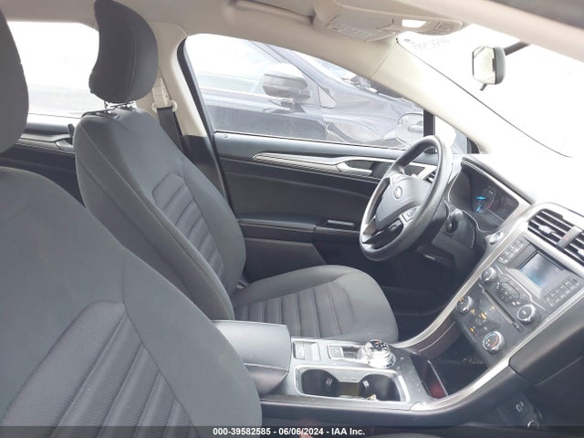 Ford FUSION SE 2017 3FA6P0H70HR370647 Image 5