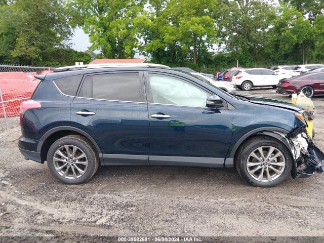 Toyota Rav4 Limited 2017 2T3YFREV2HW319370 Image 13