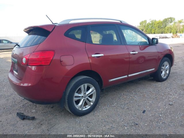 JN8AS5MT6FW667777 Nissan Rogue Select S