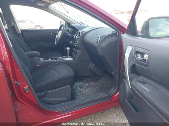 JN8AS5MT6FW667777 Nissan Rogue Select S
