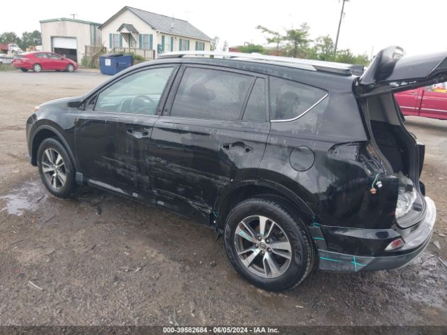 2017 TOYOTA RAV4 2T3RFREV7HW671476 Photo 2