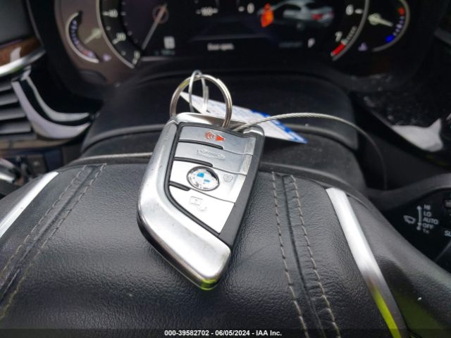WBAJA7C38HG905554 BMW 530i Xdrive