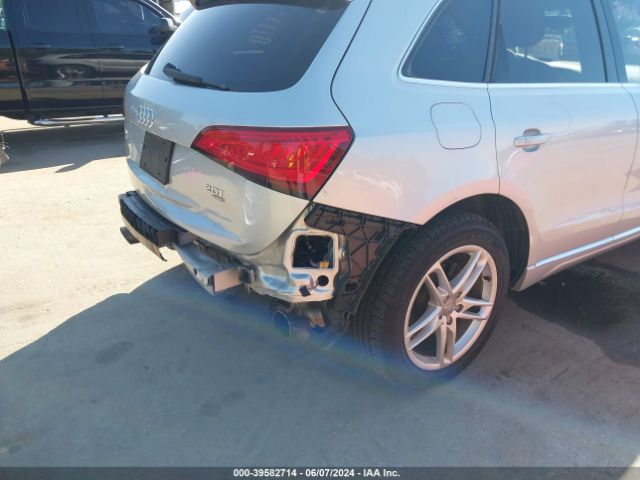WA1LFAFP5EA061703 Audi Q5 2.0t Premium