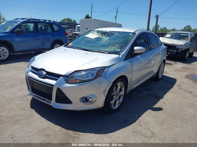 Ford FOCUS SE 2014 1FADP3F23EL229730 Image 2