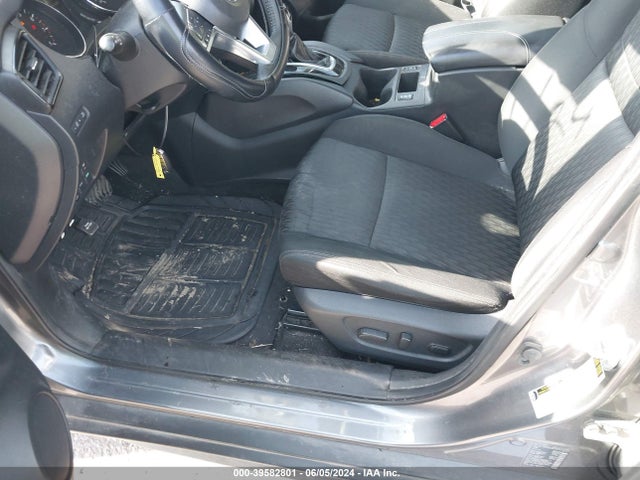 Nissan ROGUE SV 2017 KNMAT2MV7HP530093 Image 5