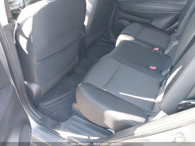 Nissan ROGUE SV 2017 KNMAT2MV7HP530093 Image 8