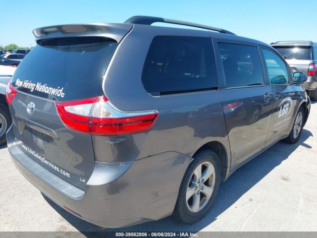 5TDKK3DC9GS717674 Toyota Sienna Le 8 Passenger