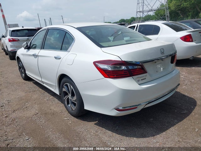 Honda ACCORD LX 2017 1HGCR2F36HA288856 Image 17