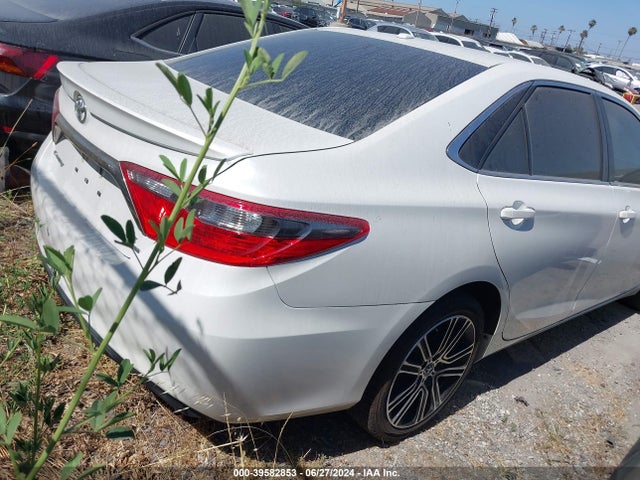 Toyota CAMRY SE 2016 4T1BF1FK1GU550456 Image 4