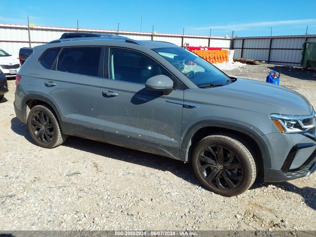 3VV1X7B28NM005248 Volkswagen Taos 1.5t Sel