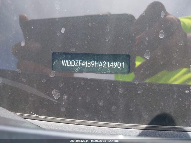 WDDZF4JB9HA214901 Mercedes-Benz E 300