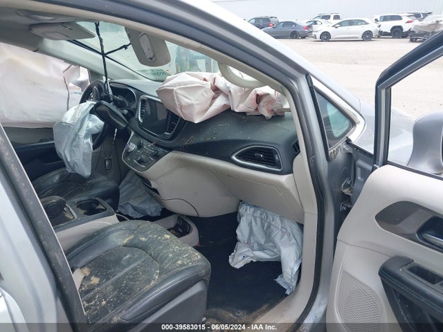 Chrysler Pacifica Touring L 2021 2C4RC1BGXMR585163 Image 5