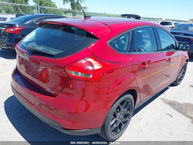 Ford FOCUS SE 2016 1FADP3K26GL377766 Image 4