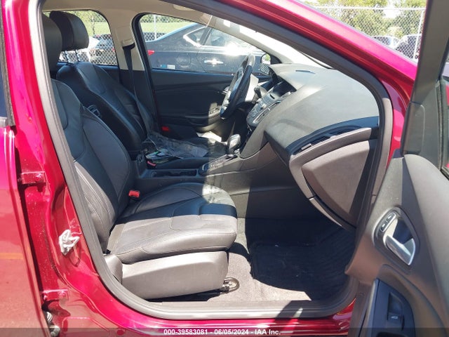 Ford FOCUS SE 2016 1FADP3K26GL377766 Image 5