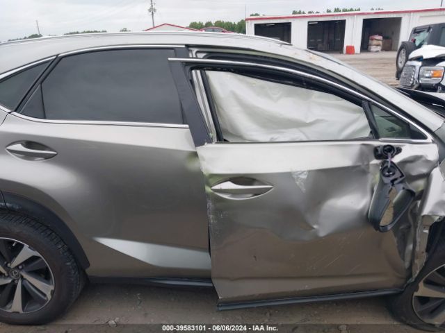 JTJYARBZ8J2096494 Lexus NX 300