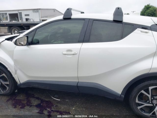 JTNKHMBX4J1008886 Toyota C-hr Xle Premium