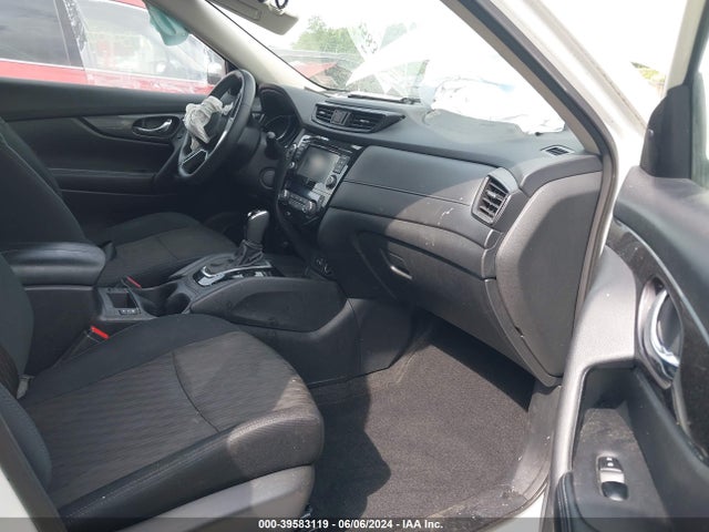 Nissan ROGUE SV 2019 5N1AT2MT7KC701143 Image 5