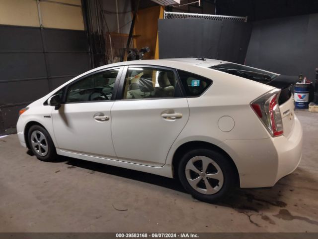 JTDKN3DU4F0439185 Toyota Prius Four