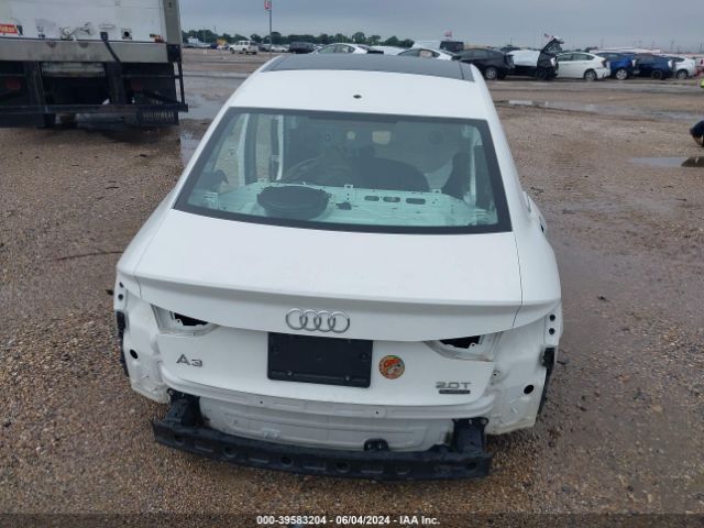 WAUJ8GFF3J1061868 Audi A3 2.0t Premium/2.0t Tech Premium