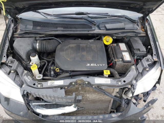 2C4RDGBG1FR515392 Dodge Grand Caravan Se/sxt