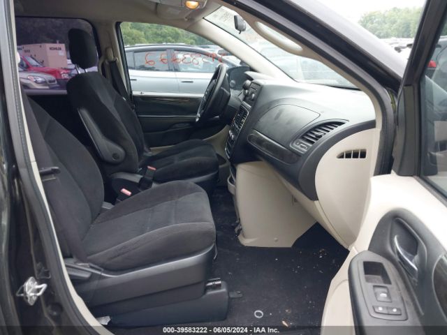 2C4RDGBG1FR515392 Dodge Grand Caravan Se/sxt