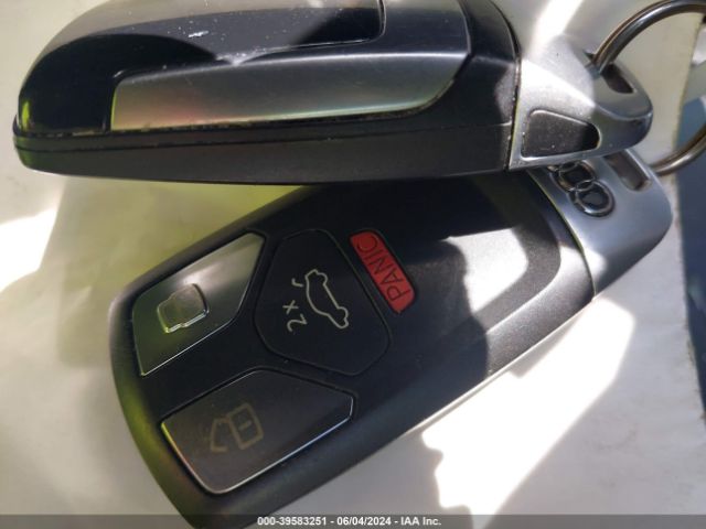 WA1AHAF78KD036709 Audi Q7 45 Premium