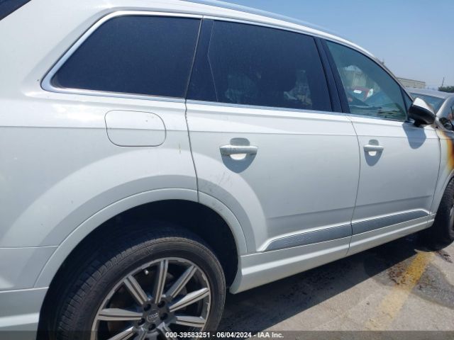 WA1AHAF78KD036709 Audi Q7 45 Premium