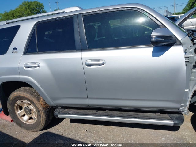 Toyota 4runner Sr5 Premium 2018 JTEBU5JR5J5523652 Image 14