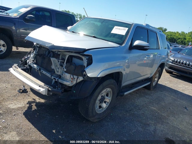 Toyota 4runner Sr5 Premium 2018 JTEBU5JR5J5523652 Image 2
